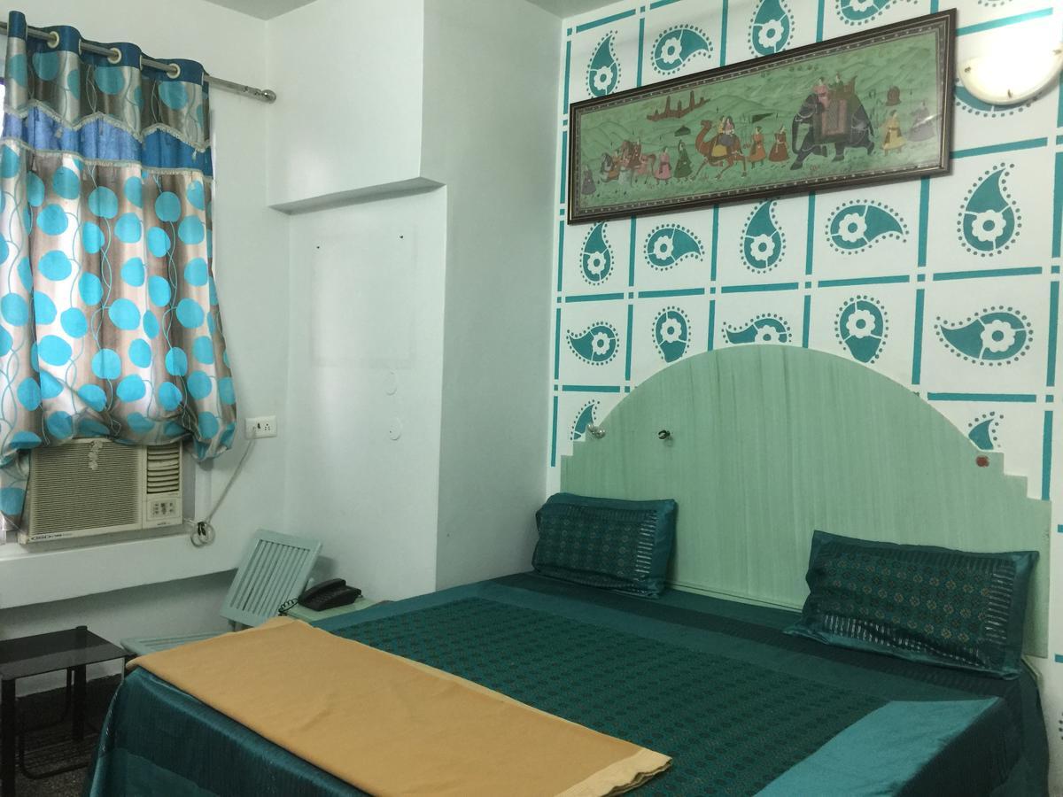 Harsh Hotel Suratgarh Luaran gambar